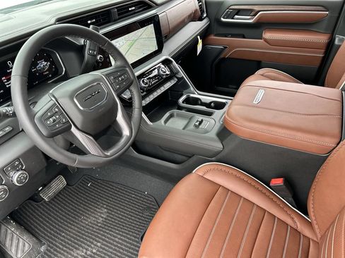 New 2026 GMC Sierra 3500 Denali Ultimate AWD/4WD image 10