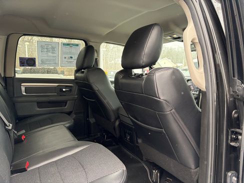 Used 2018 RAM 2500 Big Horn image 43