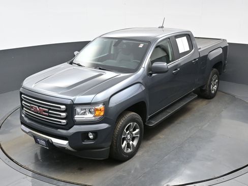 Used 2015 GMC Canyon SLE w/ All-Terrain Package image 32