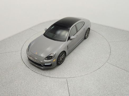 Used 2021 Porsche Panamera GTS AWD/4WD image 9