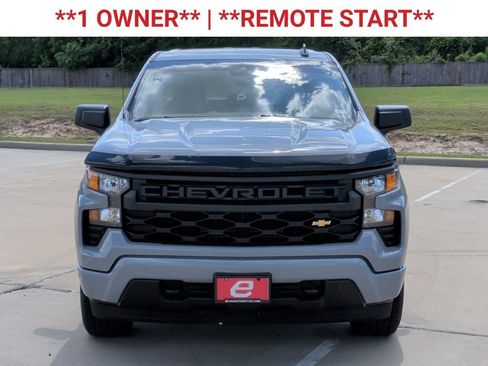 Used 2024 Chevrolet Silverado 1500 Custom image 2
