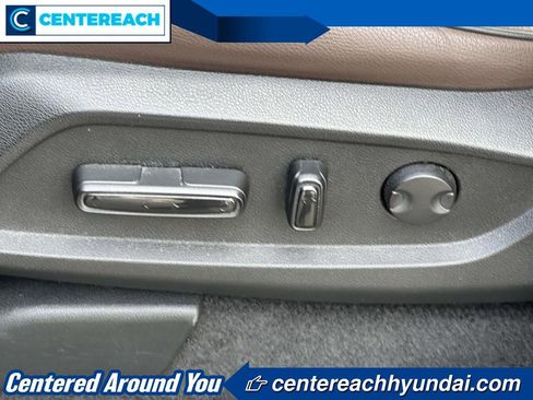 Used 2023 Honda Pilot Elite image 16