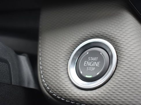 New 2026 Chevrolet Equinox LT w/ Convenience Package II image 28