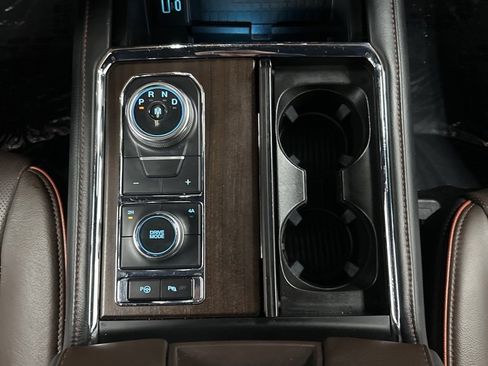 Used 2021 Ford Expedition King Ranch image 24