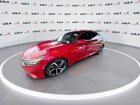 Used 2020 Honda Accord Sport image 4