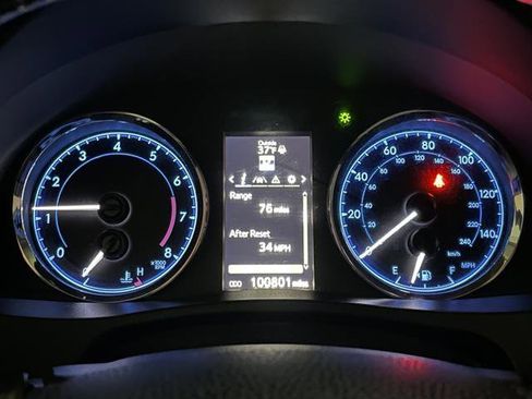 Certified 2018 Toyota Corolla SE image 14