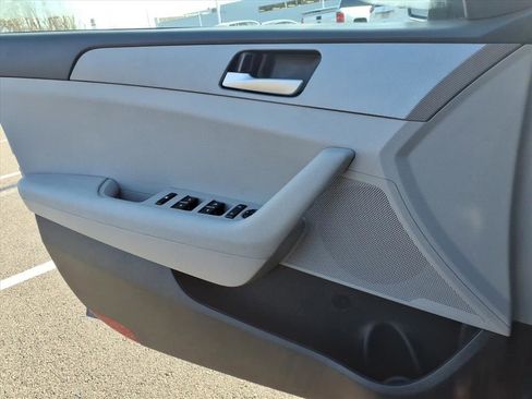 Used 2019 Hyundai Sonata SE image 8