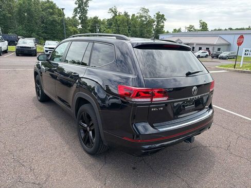 Used 2023 Volkswagen Atlas SEL R-Line AWD/4WD image 4