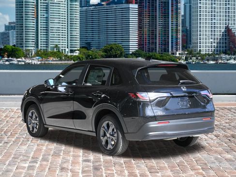 New 2027 Honda HR-V LX image 7