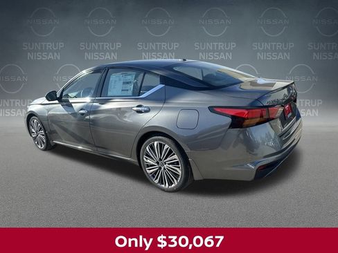 New 2025 Nissan Altima 2.5 SL image 6