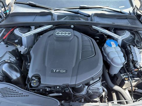 Used 2018 Audi A4 2.0T Premium Plus AWD/4WD image 28
