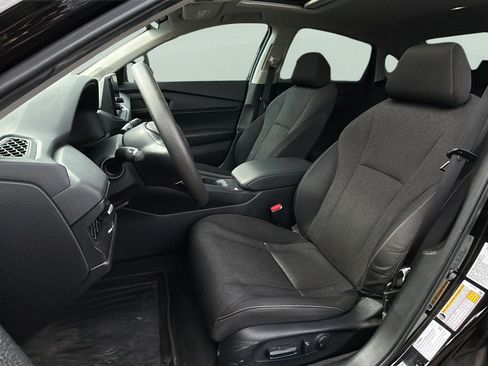Used 2023 Honda Accord EX image 12