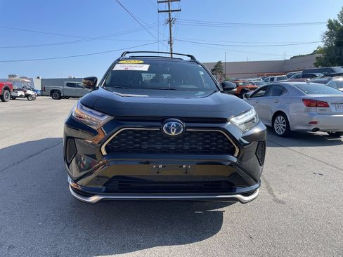 Used 2023 Toyota RAV4 SE w/ Weather & Moonroof Package AWD/4WD image 5