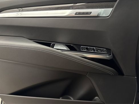 New 2025 Cadillac Escalade V image 21