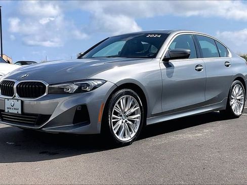 Certified 2024 BMW 330i Sedan RWD image 1