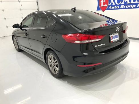 Used 2018 Hyundai Elantra SEL image 15