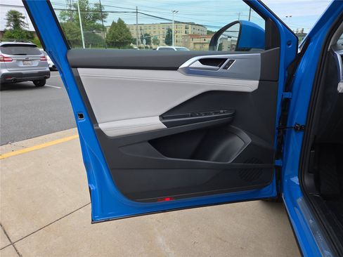 New 2026 Volkswagen Taos SE AWD/4WD image 12