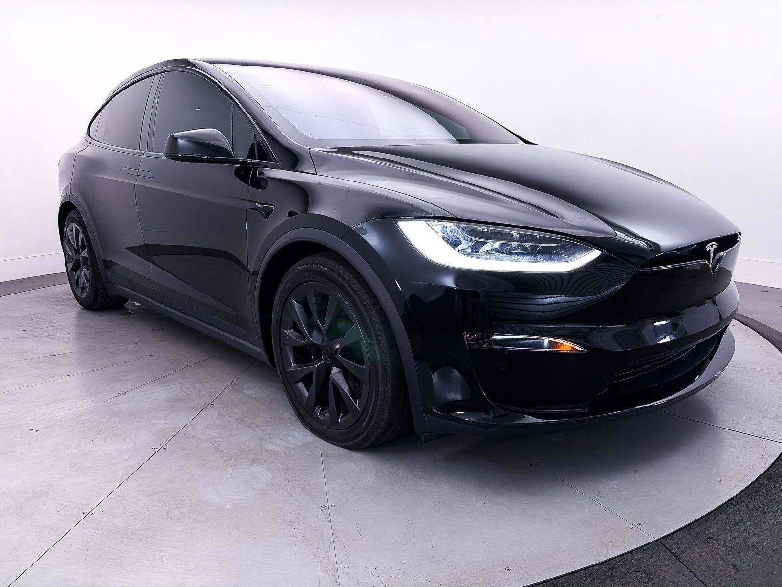 Used 2023 Tesla Model X AWD/4WD image 9