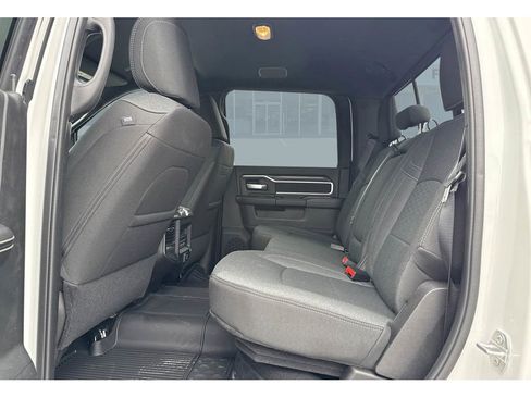 New 2026 RAM 2500 Big Horn AWD/4WD image 16
