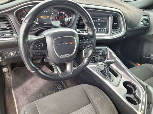 Used 2018 Dodge Challenger SXT w/ Blacktop Package image 22