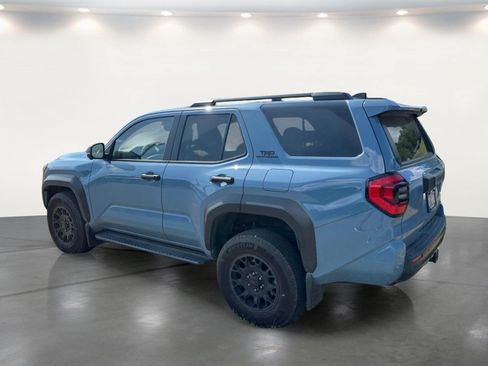 Used 2025 Toyota 4Runner TRD Off-Road Premium AWD/4WD image 8