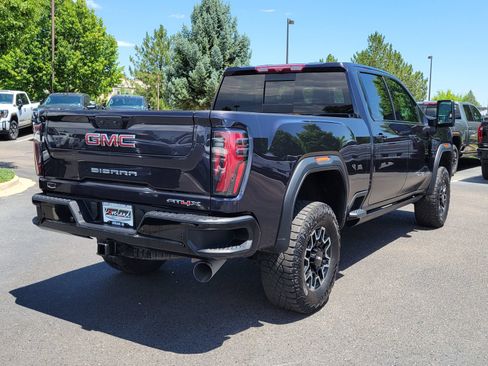 Used 2025 GMC Sierra 2500 AT4X AWD/4WD image 3