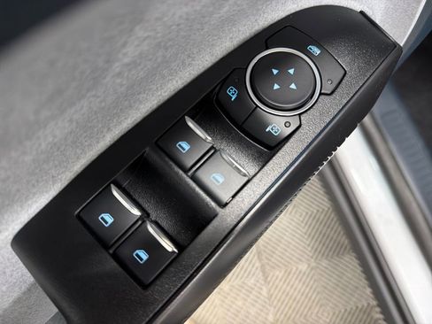 New 2026 Ford Maverick XLT image 16