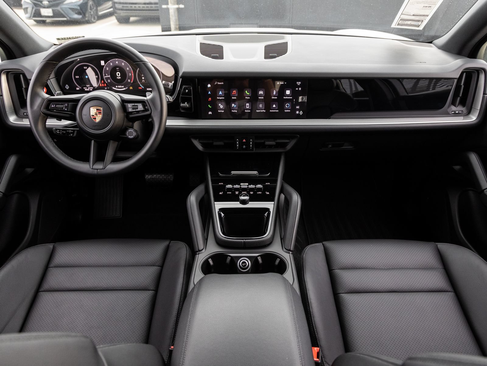 Certified 2025 Porsche Cayenne AWD/4WD image 12