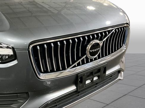 Used 2020 Volvo XC90 T6 Momentum w/ Protection Package Premier AWD/4WD image 30