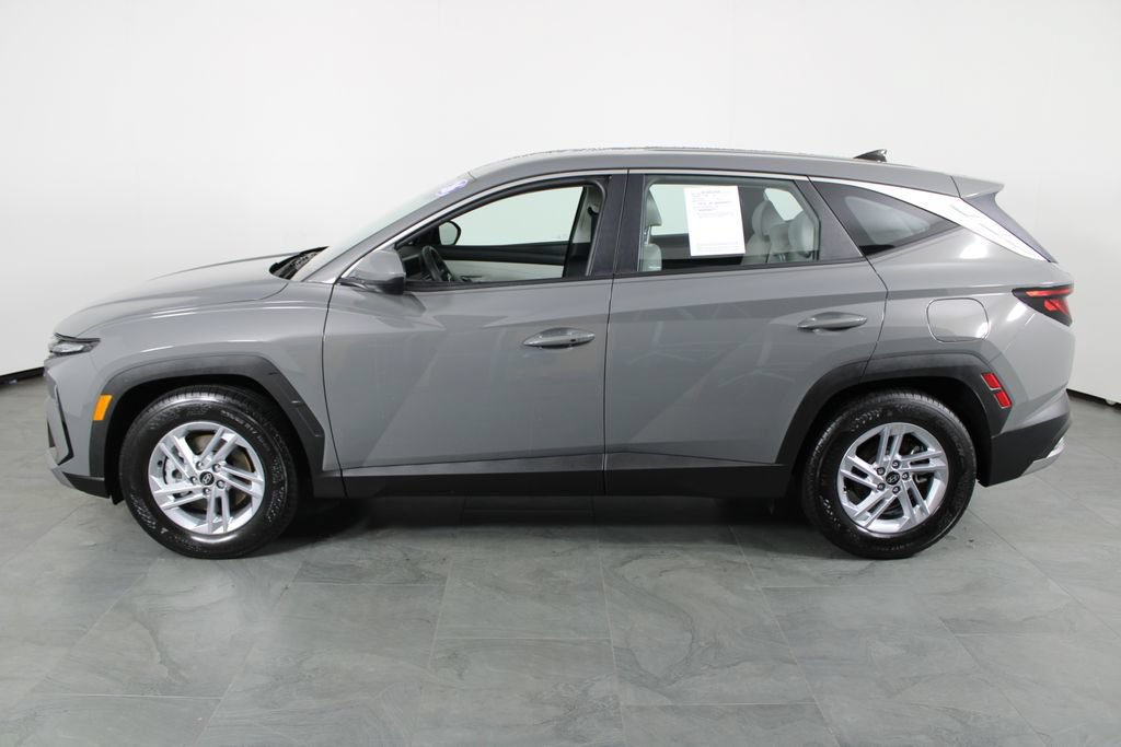 Certified 2026 Hyundai Tucson SE FWD image 14