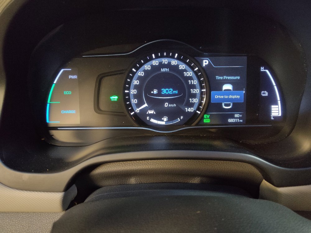 Used 2017 Hyundai Ioniq SEL w/ Tech Package 02 FWD image 23
