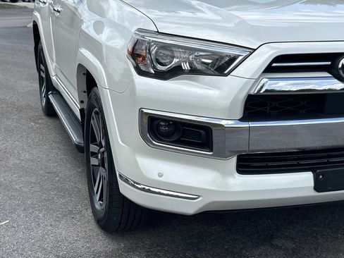 Used 2021 Toyota 4Runner Limited AWD/4WD image 13