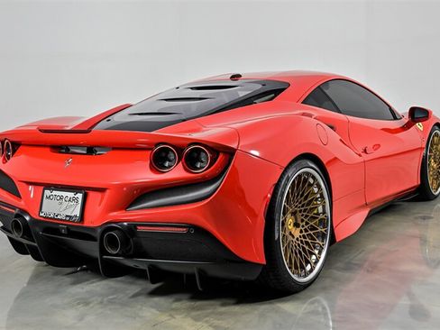 Used 2022 Ferrari F8 Tributo RWD image 9