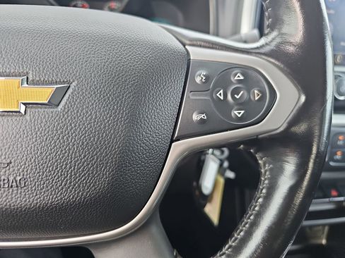 Used 2022 Chevrolet Colorado LT w/ Fleet Safety Package image 17