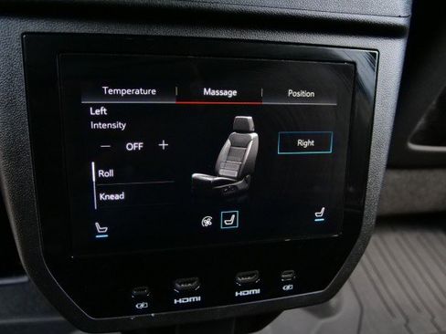 Used 2025 GMC Yukon Denali Ultimate AWD/4WD image 43