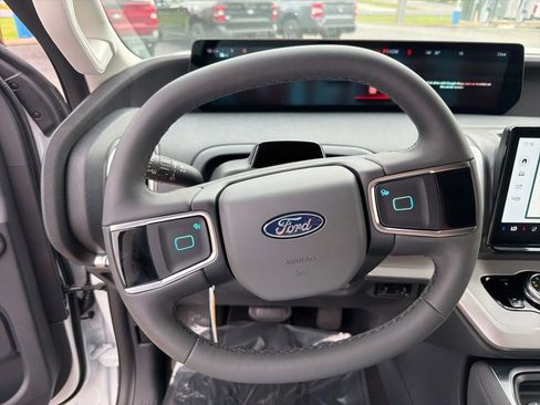 New 2026 Ford Expedition Active RWD image 26