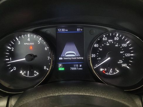 Used 2020 Nissan Rogue SV w/ Premium Package FWD image 23
