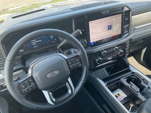 New 2026 Ford F250 Platinum AWD/4WD image 25