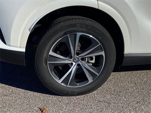 Used 2023 Lexus RX 350 Premium image 10