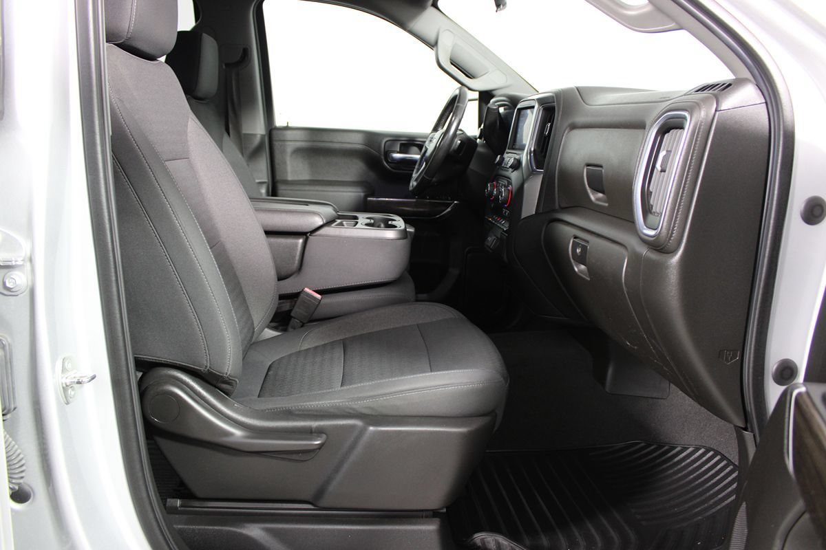 Used 2022 Chevrolet Silverado 1500 LT w/ LPO, Dark Essentials Package RWD image 23