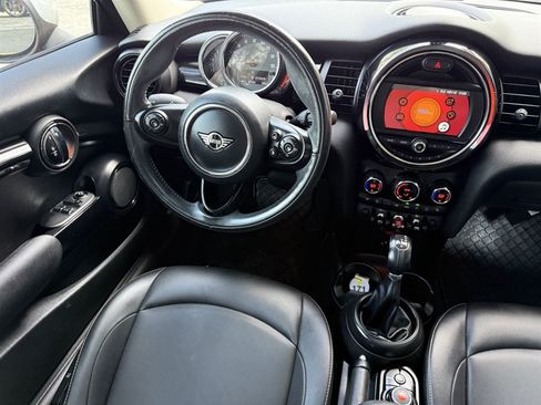 Used 2019 MINI Cooper 2-Door Hardtop FWD image 16