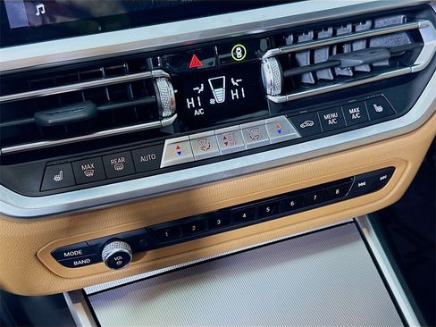 Used 2022 BMW M340i w/ Premium Package image 27