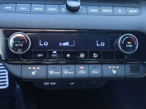 New 2025 Hyundai Elantra N Base image 12