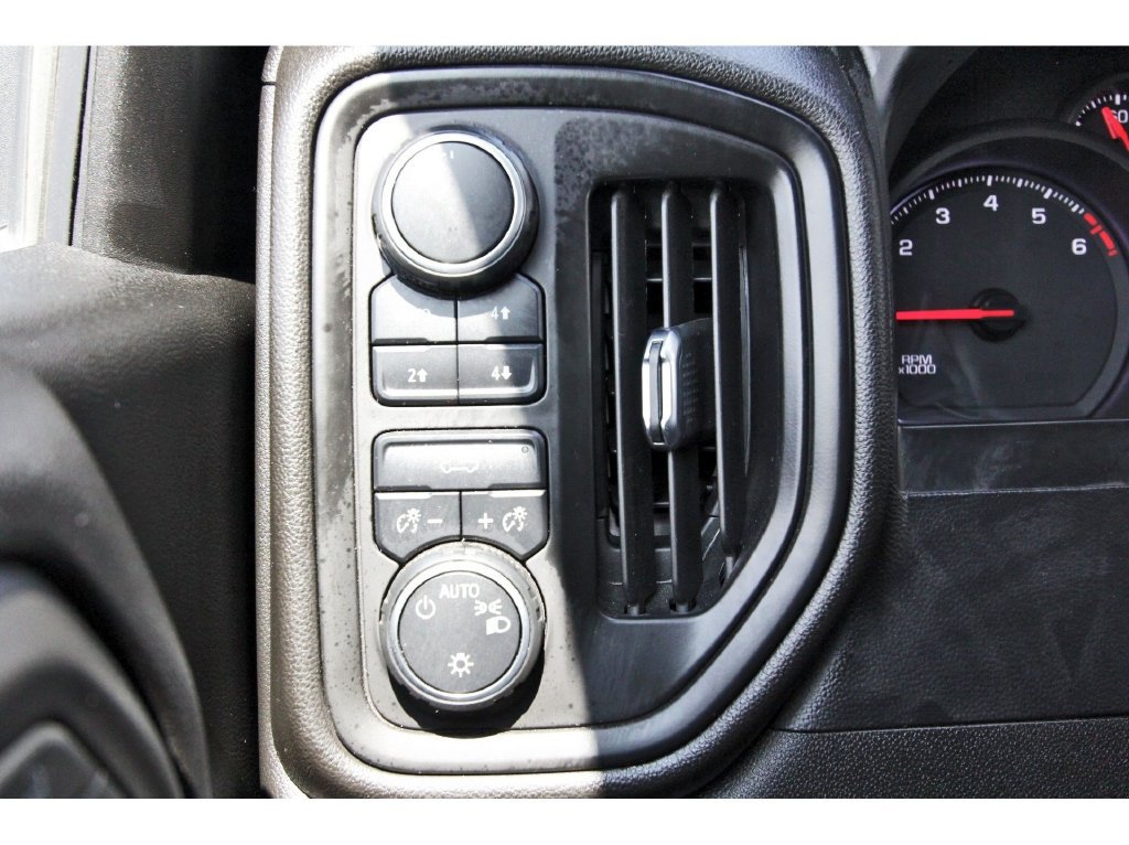 Used 2021 Chevrolet Silverado 1500 Custom Trail Boss w/ LPO, Dark Essentials Package AWD/4WD image 23