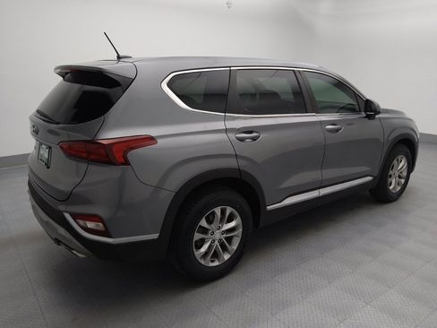 Used 2019 Hyundai Santa Fe SE FWD image 10