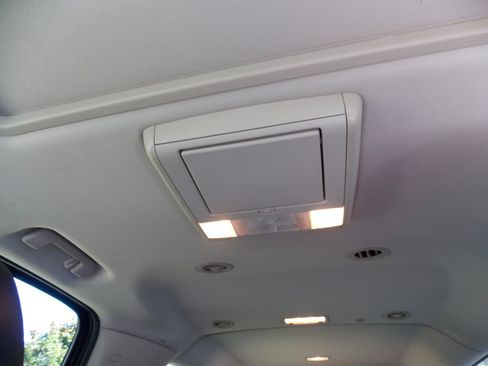 Used 2008 Chevrolet Suburban LTZ w/ LTZ Preferred Equipment Group image 25