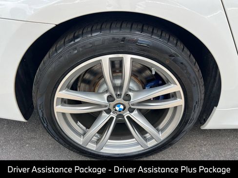 Used 2018 BMW 740e xDrive w/ M Sport Package AWD/4WD image 16