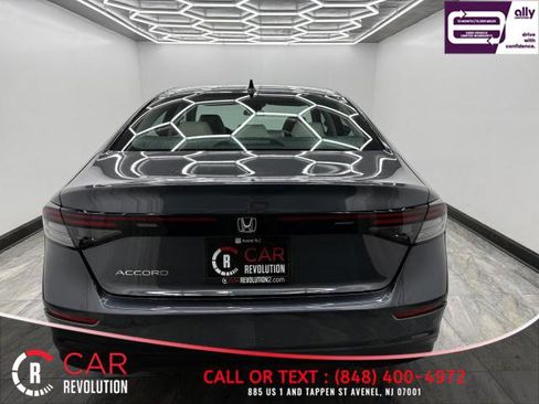 Used 2025 Honda Accord LX image 5
