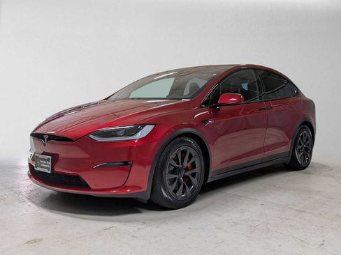 Used 2024 Tesla Model X Plaid AWD/4WD image 7