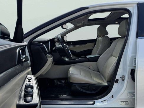 Used 2019 Nissan Maxima 3.5 SL w/ Illumination Package image 17